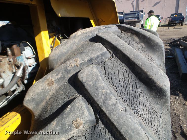 image for item FM9280 1991 Dynapac CA251 single drum roller