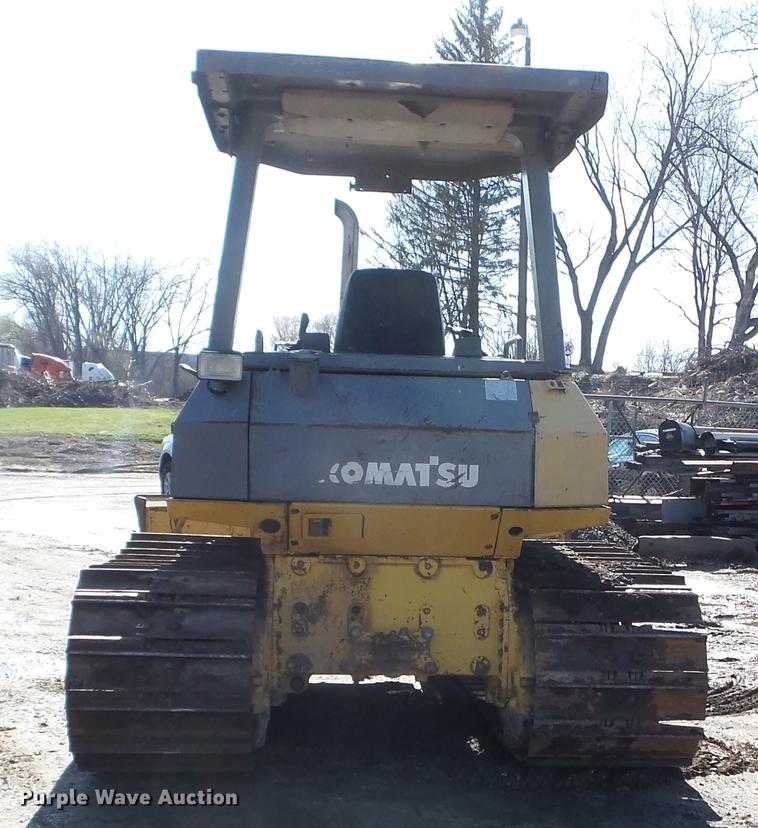 image for item FM9281 2001 Komatsu D41P-6 dozer