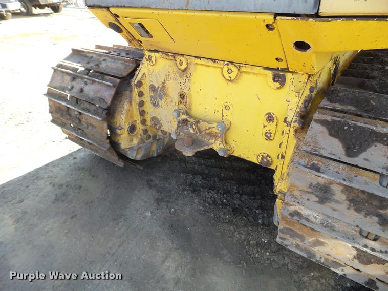 image for item FM9281 2001 Komatsu D41P-6 dozer