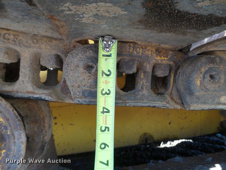 image for item FM9281 2001 Komatsu D41P-6 dozer