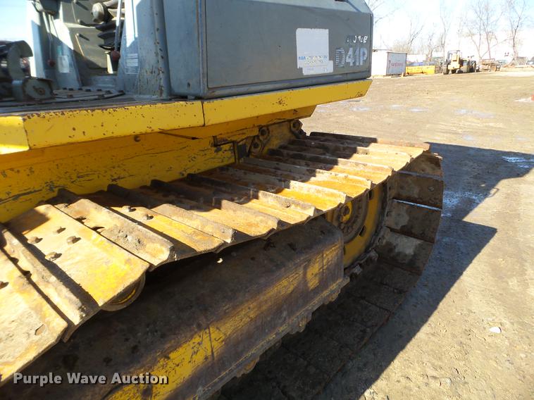 image for item FM9281 2001 Komatsu D41P-6 dozer