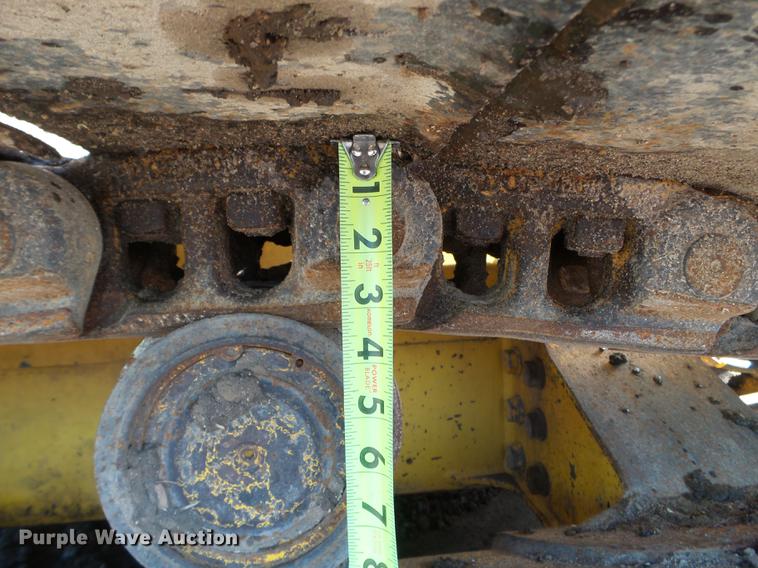 image for item FM9281 2001 Komatsu D41P-6 dozer