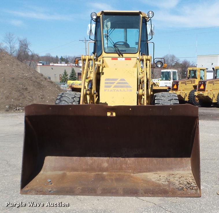image for item FM9282 1989 Fiat-Allis FR12B wheel loader