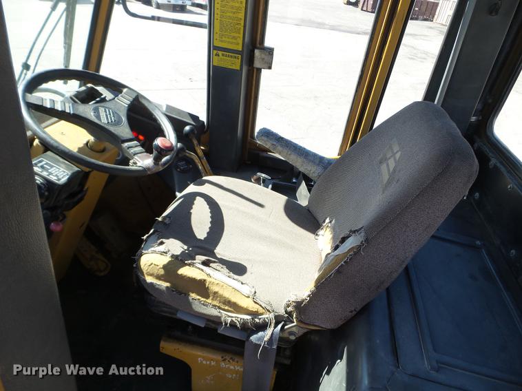 image for item FM9282 1989 Fiat-Allis FR12B wheel loader