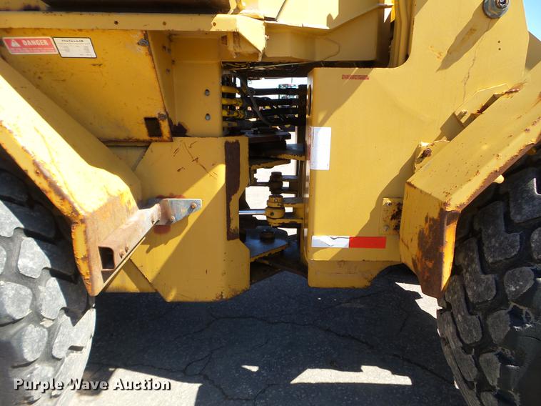 image for item FM9282 1989 Fiat-Allis FR12B wheel loader