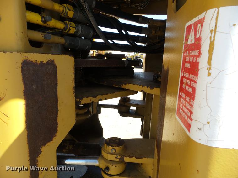 image for item FM9282 1989 Fiat-Allis FR12B wheel loader