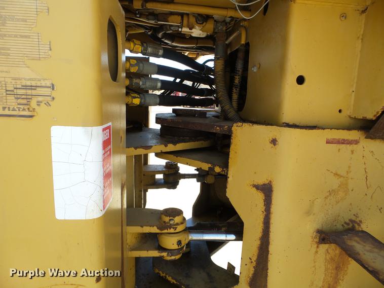 image for item FM9282 1989 Fiat-Allis FR12B wheel loader