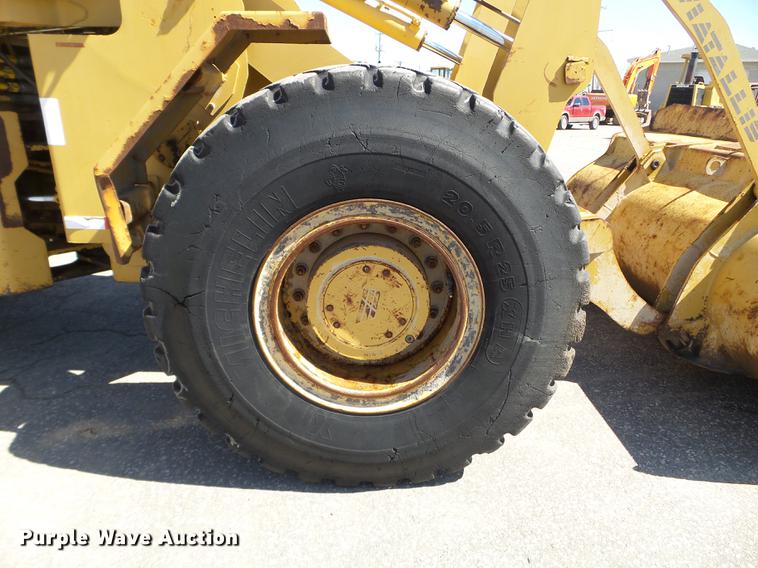 image for item FM9282 1989 Fiat-Allis FR12B wheel loader