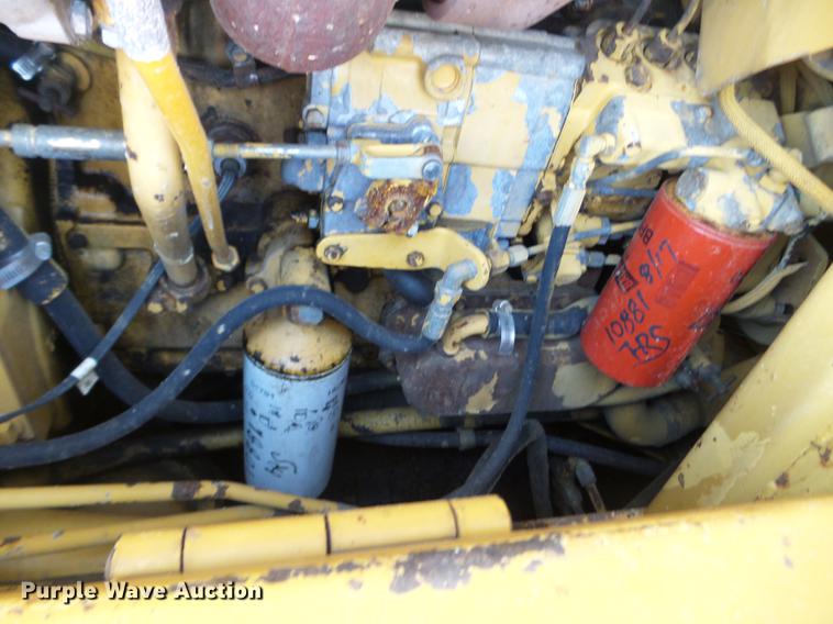 image for item FM9283 1989 Caterpillar 953 track loader