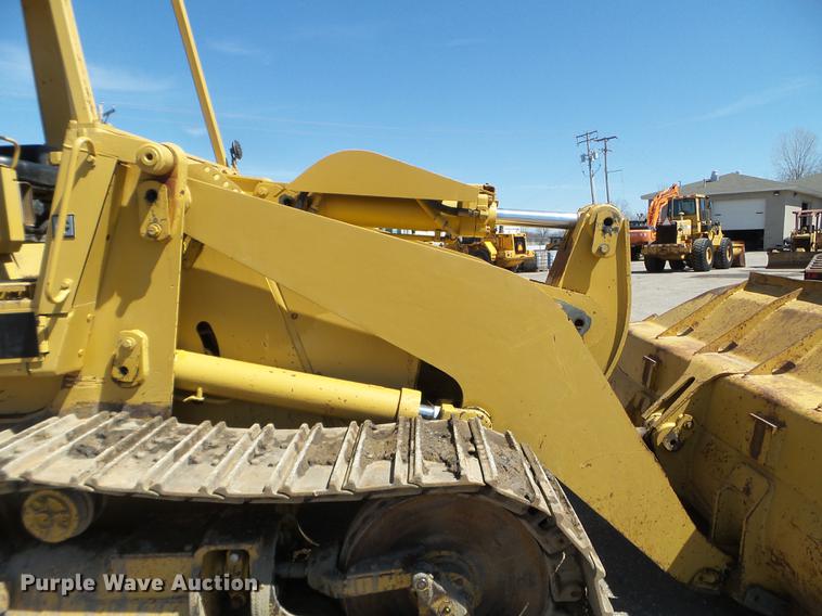 image for item FM9283 1989 Caterpillar 953 track loader