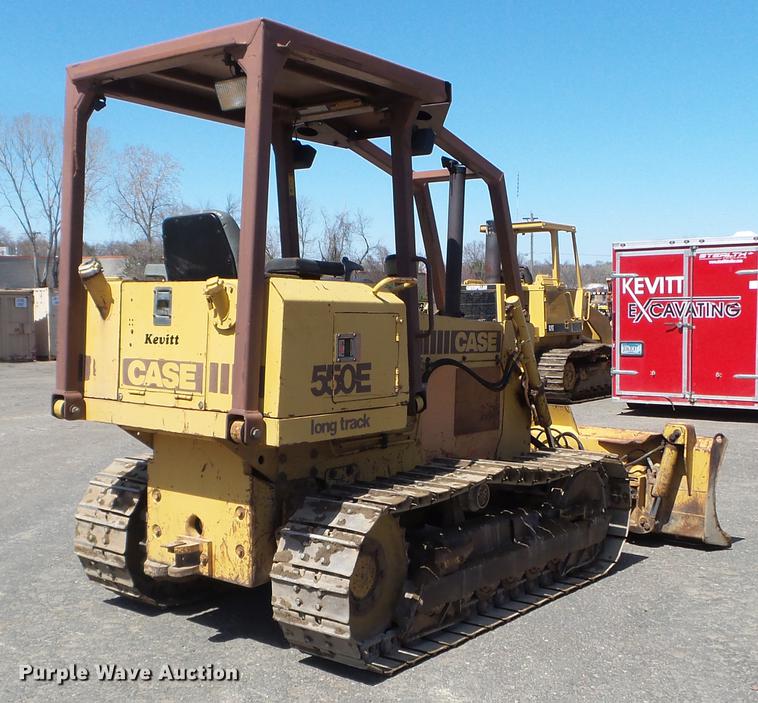 image for item FM9284 1992 Case 550E dozer