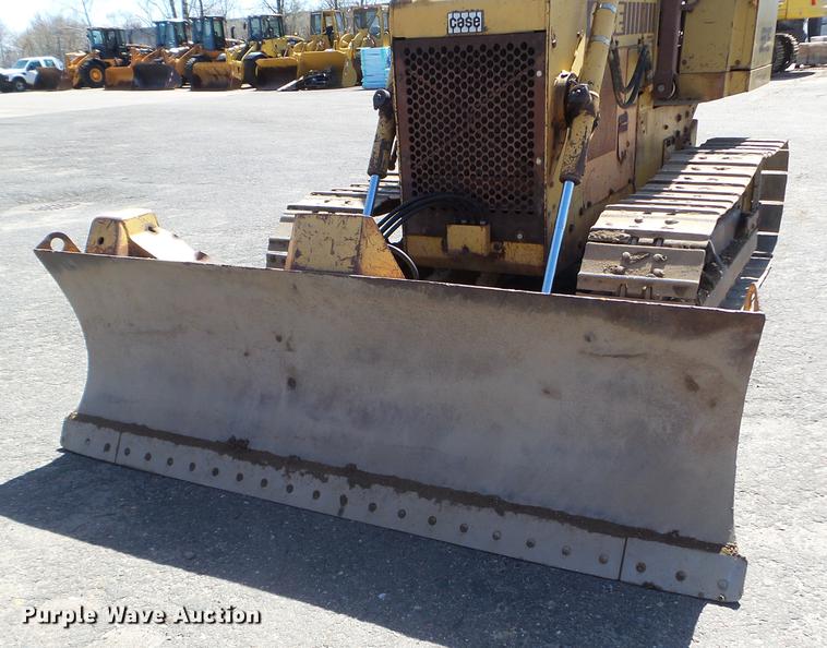 image for item FM9284 1992 Case 550E dozer