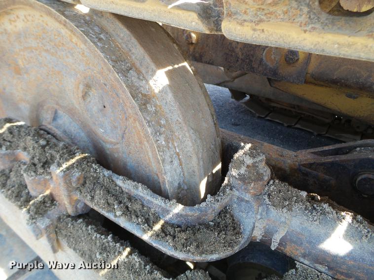 image for item FM9284 1992 Case 550E dozer
