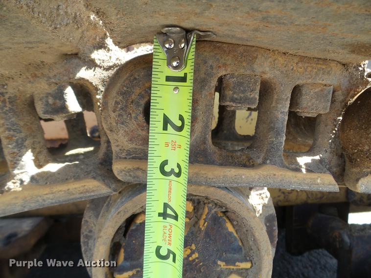 image for item FM9284 1992 Case 550E dozer