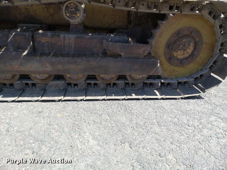 image for item FM9284 1992 Case 550E dozer