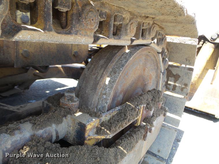 image for item FM9284 1992 Case 550E dozer