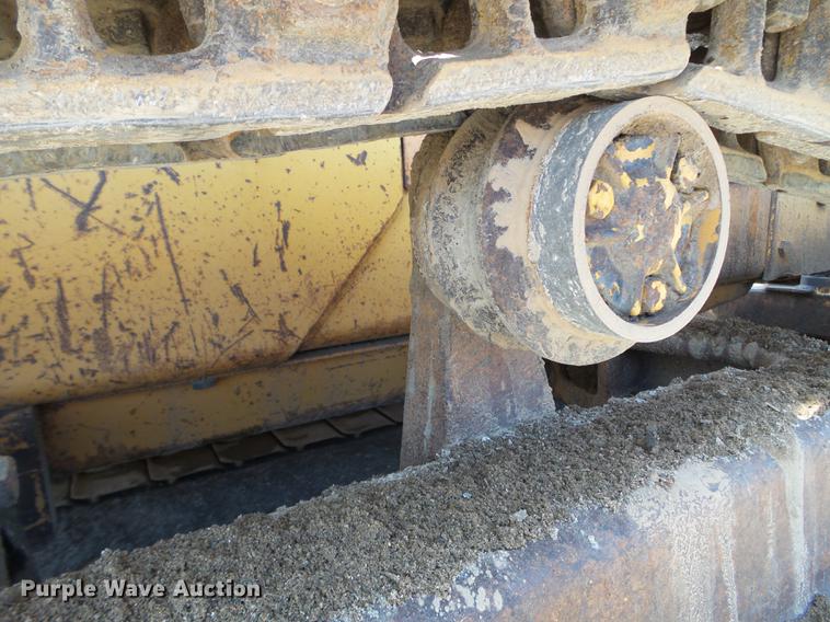 image for item FM9284 1992 Case 550E dozer