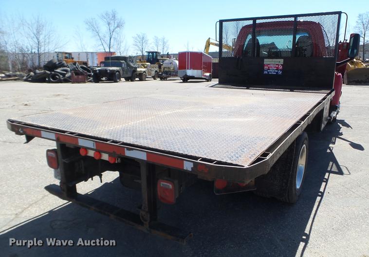 image for item FM9285 2003 GMC C4500 flatbed truck