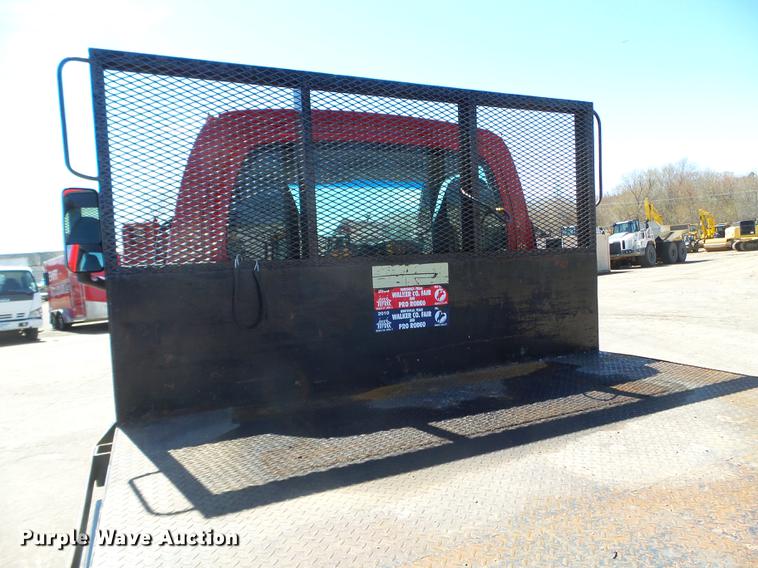 image for item FM9285 2003 GMC C4500 flatbed truck