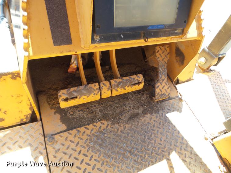 image for item FM9286 2001 Case 850H dozer