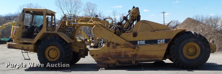 image for item FM9289 1994 Caterpillar 615C Series II elevating scraper