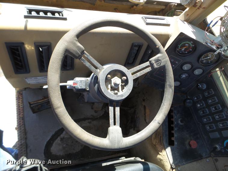 image for item FM9289 1994 Caterpillar 615C Series II elevating scraper