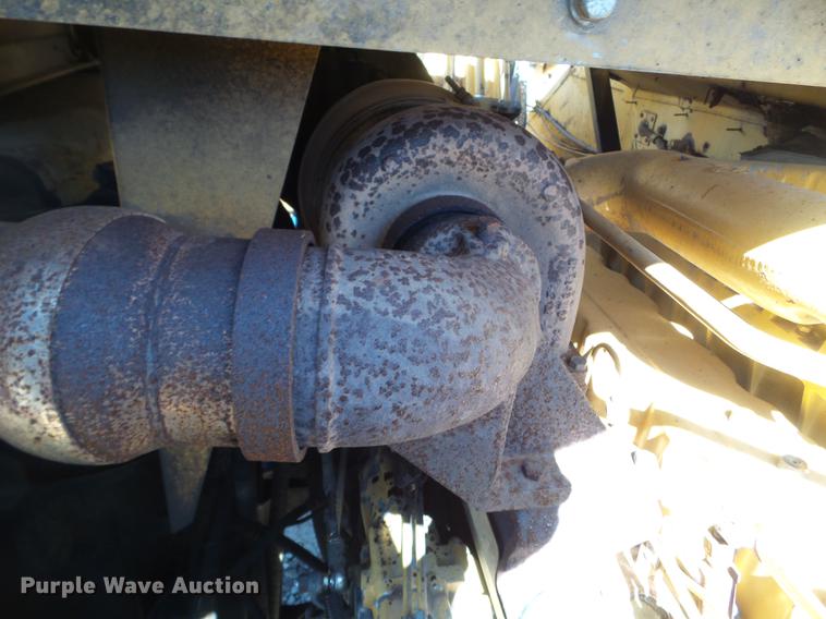 image for item FM9289 1994 Caterpillar 615C Series II elevating scraper