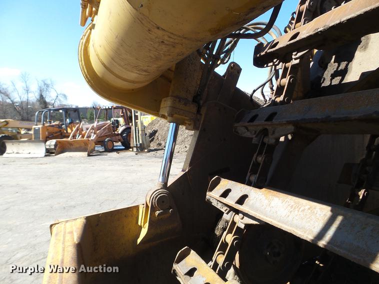 image for item FM9289 1994 Caterpillar 615C Series II elevating scraper