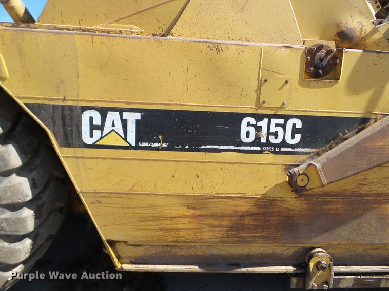 image for item FM9289 1994 Caterpillar 615C Series II elevating scraper