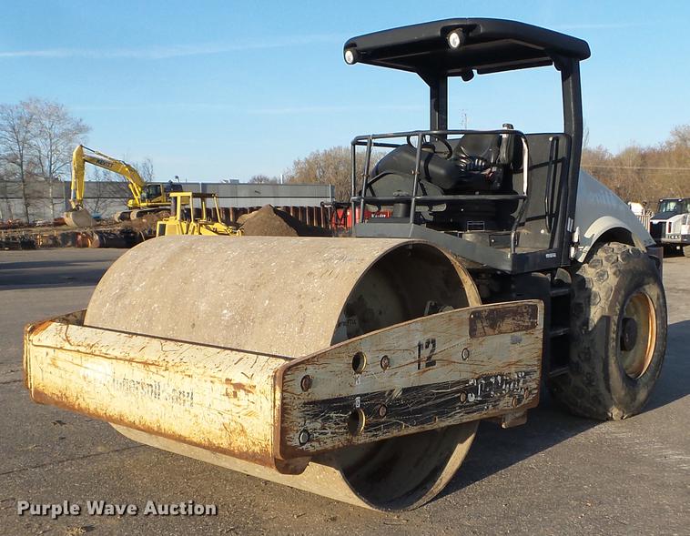 image for item FM9290 2004 Ingersoll Rand SD-116DX-TF single drum vibratory roller