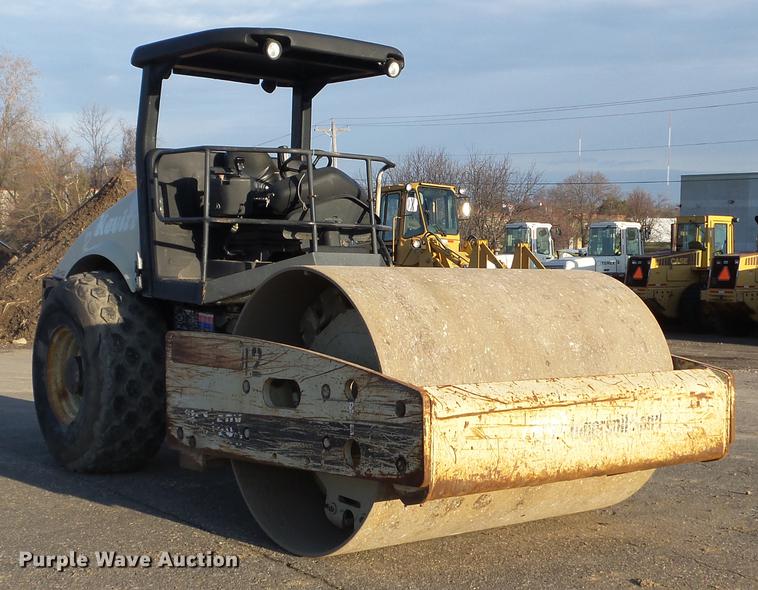 image for item FM9290 2004 Ingersoll Rand SD-116DX-TF single drum vibratory roller