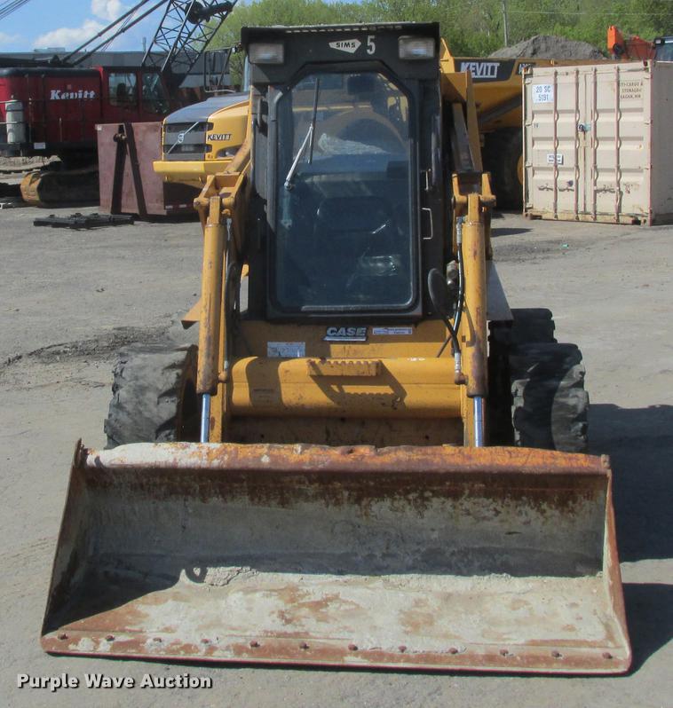 image for item FM9292 1995 Case 1845C skid steer