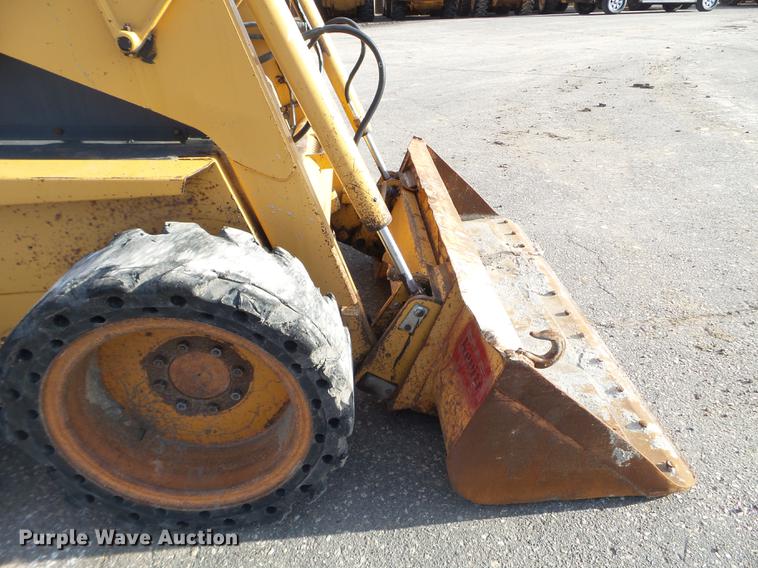 image for item FM9292 1995 Case 1845C skid steer
