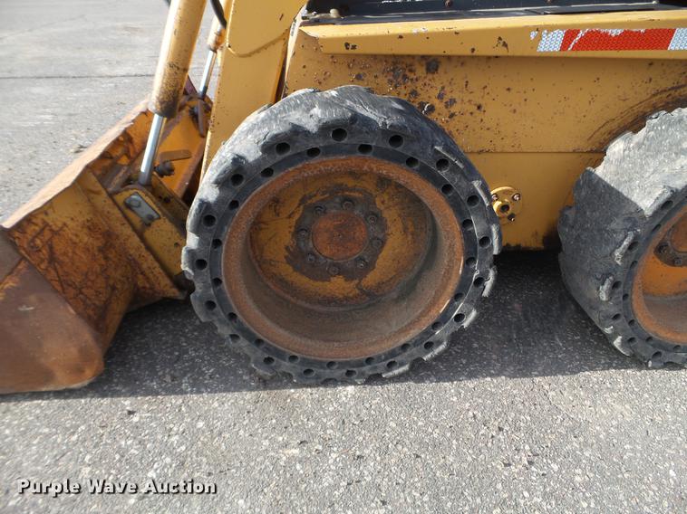 image for item FM9292 1995 Case 1845C skid steer