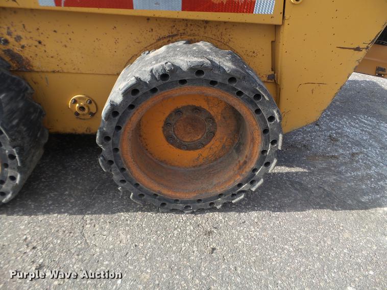 image for item FM9292 1995 Case 1845C skid steer