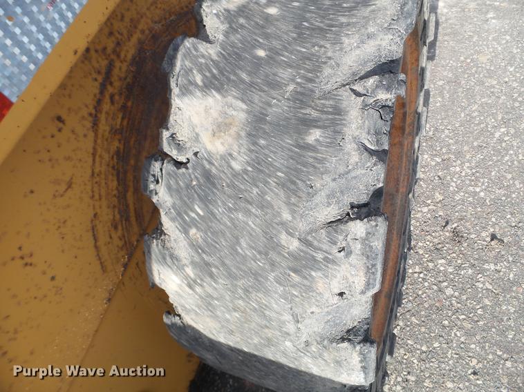 image for item FM9292 1995 Case 1845C skid steer