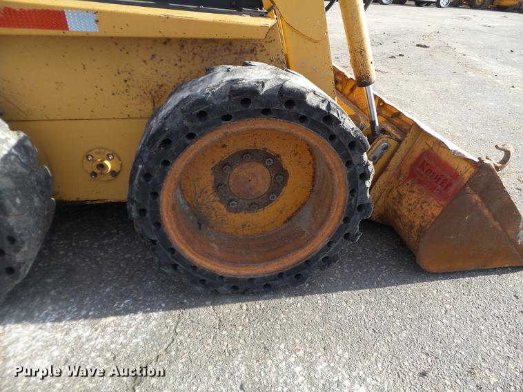 image for item FM9292 1995 Case 1845C skid steer