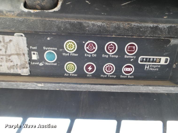 image for item FM9293 1995 Case 1845C skid steer