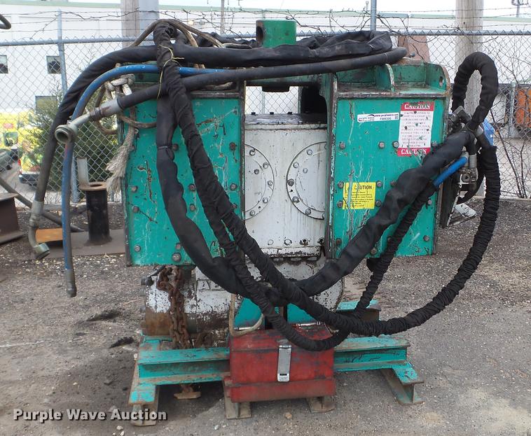 image for item FM9306 2010 ABI HVR 100Z vibratory pile installer