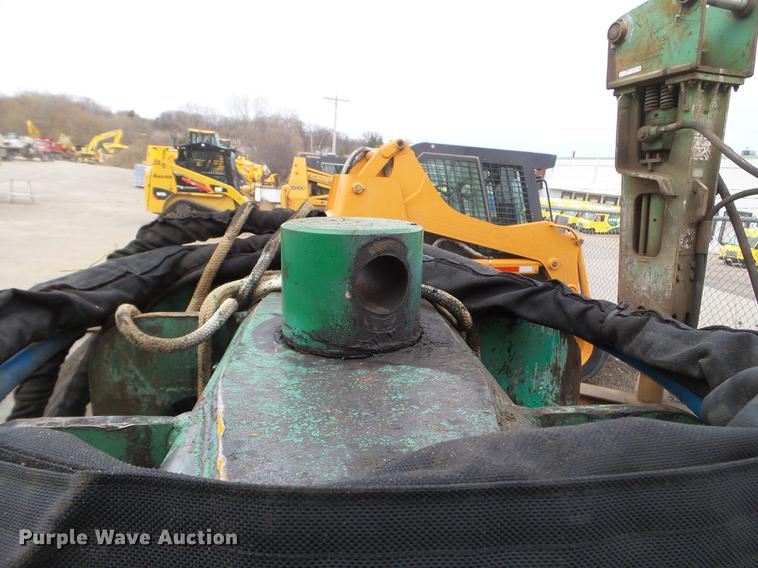 image for item FM9306 2010 ABI HVR 100Z vibratory pile installer