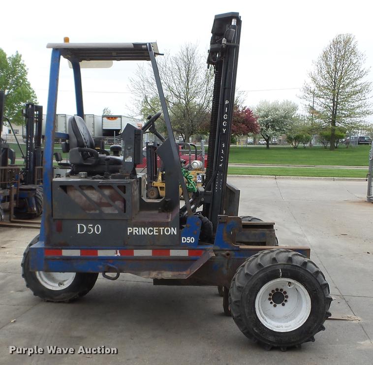 image for item FM9337 1997 Princeton D50 piggyback forklift
