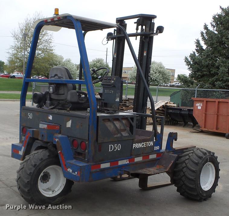 image for item FM9337 1997 Princeton D50 piggyback forklift
