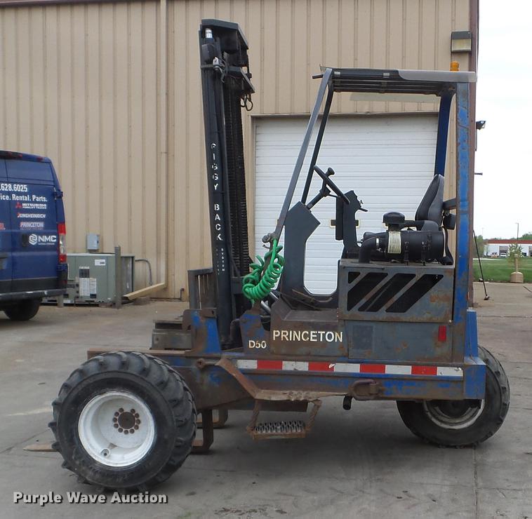 image for item FM9337 1997 Princeton D50 piggyback forklift
