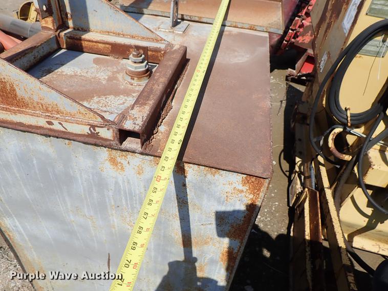 image for item FN9798 (2) steel tanks
