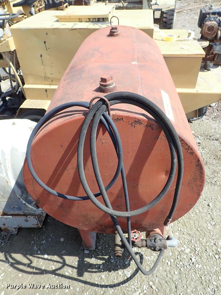 image for item FN9798 (2) steel tanks