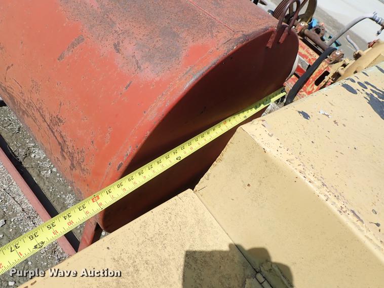 image for item FN9798 (2) steel tanks