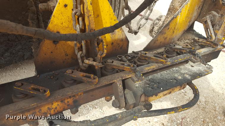 image for item FS9517 Spread Master K chip spreader