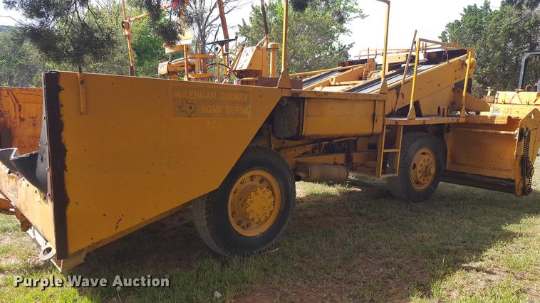 image for item FS9517 Spread Master K chip spreader