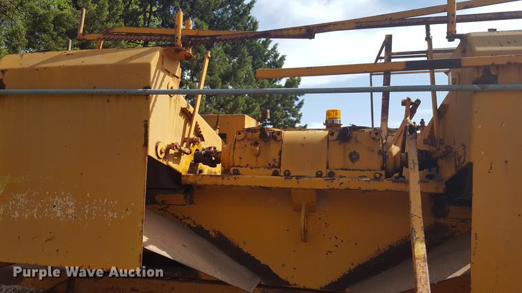 image for item FS9517 Spread Master K chip spreader