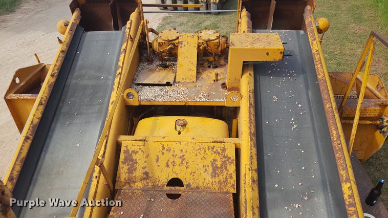 image for item FS9517 Spread Master K chip spreader